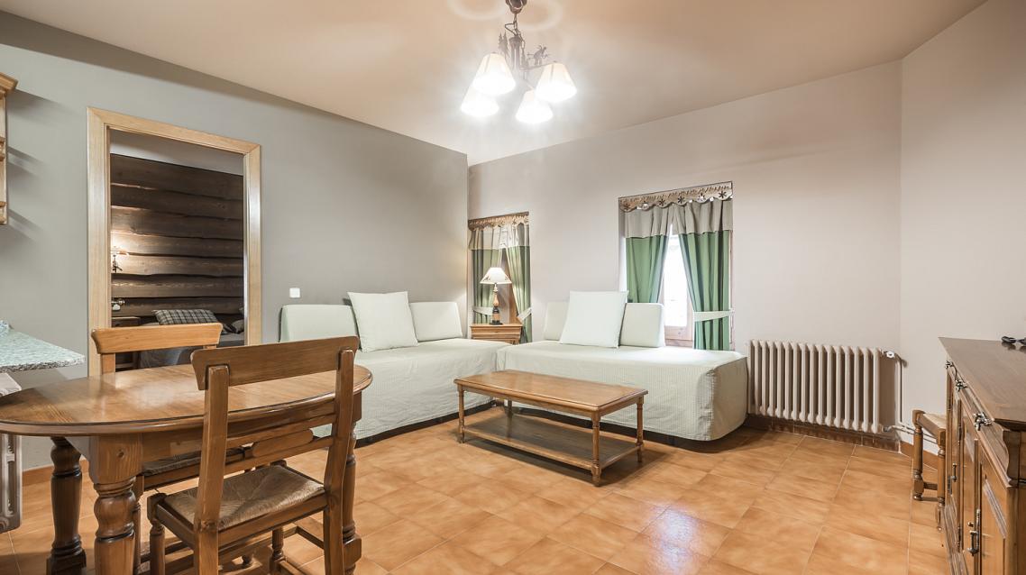 Apartament familiar (2 adults + 1 nen)