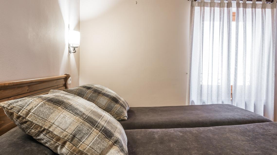 Apartament familiar (2 adults + 1 nen)