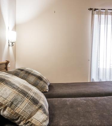Apartament familiar (2 adults + 1 nen)