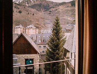 Chambre double avec balcon et climatisation